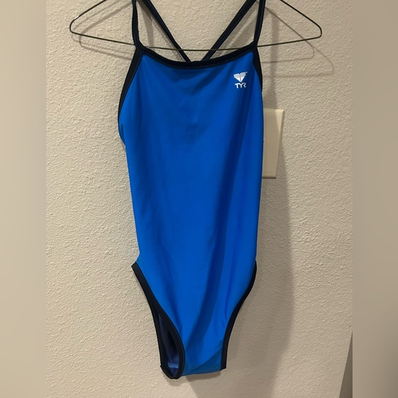 TYR Reversible One Piece Swimsuit - Picture 1 of 6